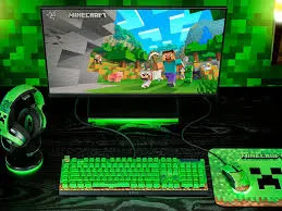 Razer lanza un teclado 'horriblemente hermoso' inspirado en Minecraft tras 15 años de espera