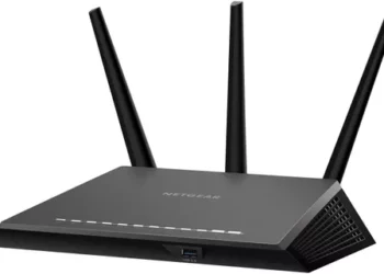 Netgear advierte a usuarios de routers: "Descarguen el firmware más reciente de inmediato para solucionar vulnerabilidad crítica"
