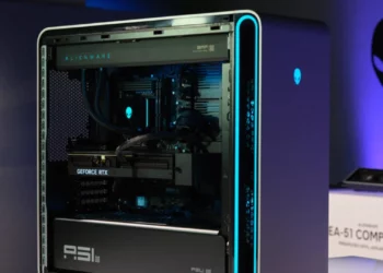 La nueva PC de Alienware es solo completamente actualizable con un kit de conversión opcional de $35.